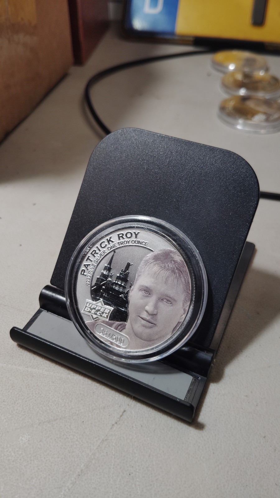 PATRICK ROY UPPER DECK HOCKEY GRANDEUR ONE OUNCE .9999 SILVER COIN SER.#/500