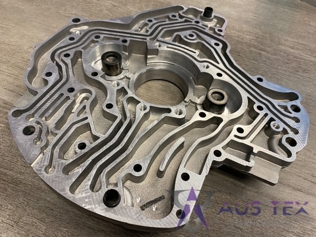 68RFE Pump body half with separator plate and NEW SONNAX pump gear kit