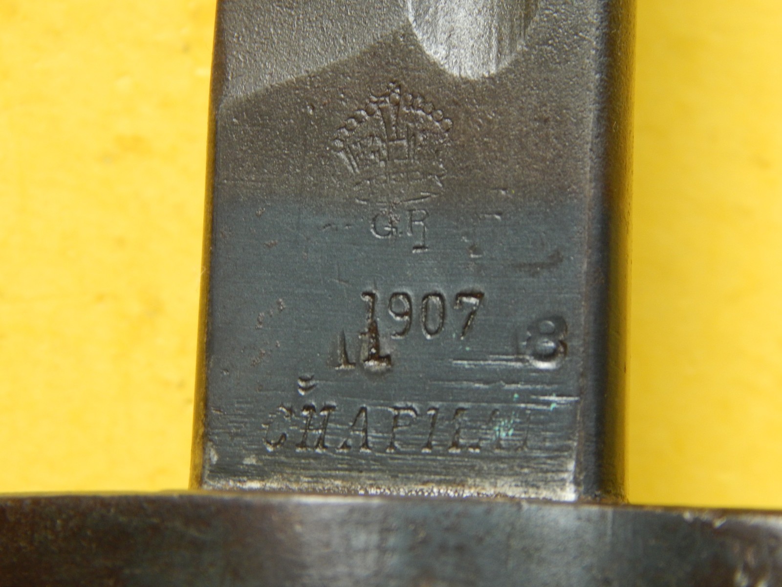 NICE ENFIELD 1907- Mk111 SWORD BAYONET /SCABBARD - CHAPMAN. - Unit Marked `