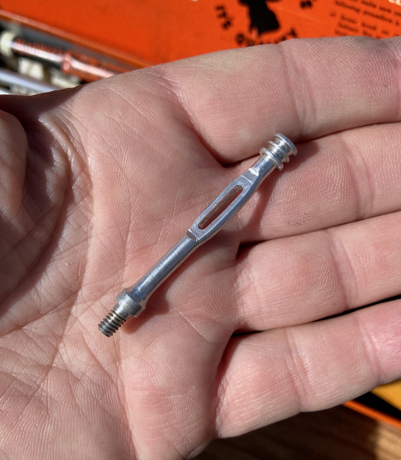 Old Vintage MARBLE'S GUN CLEANING KIT Metal Tin Box w/ Rod and some Accessories