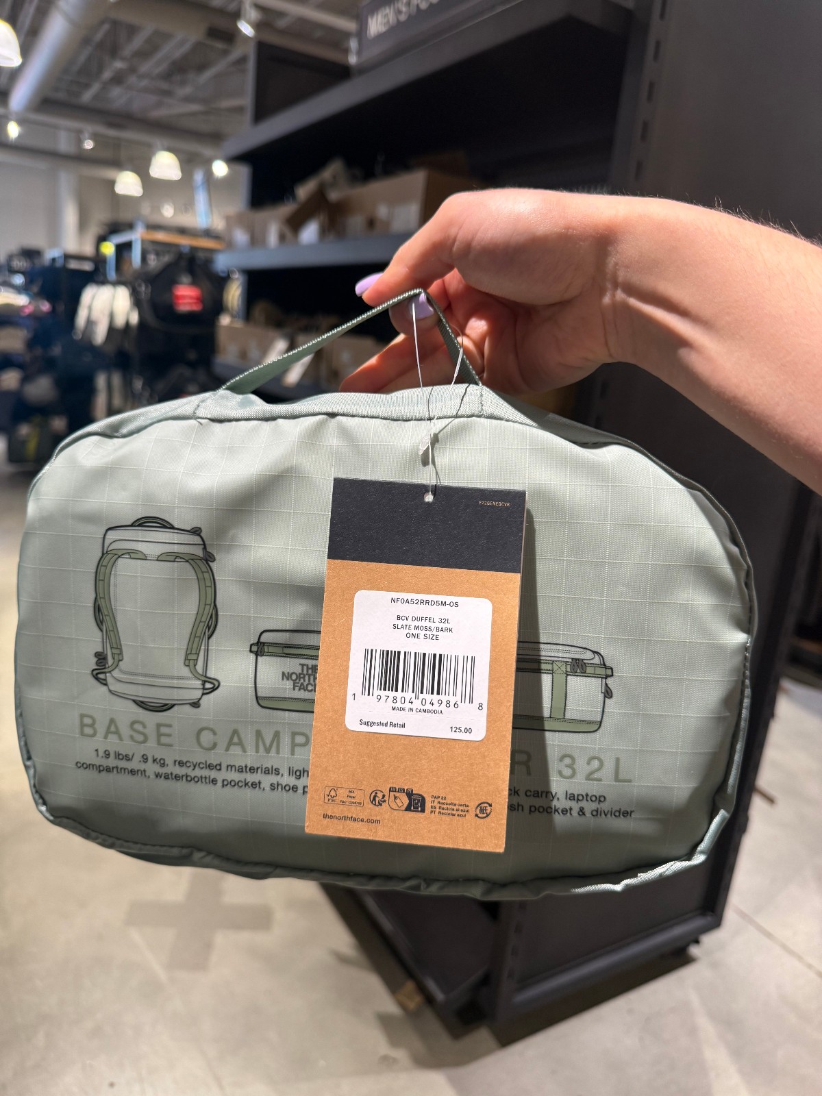 The north face Base Camp Voyager Duffel—32L / Slate moss/Bark