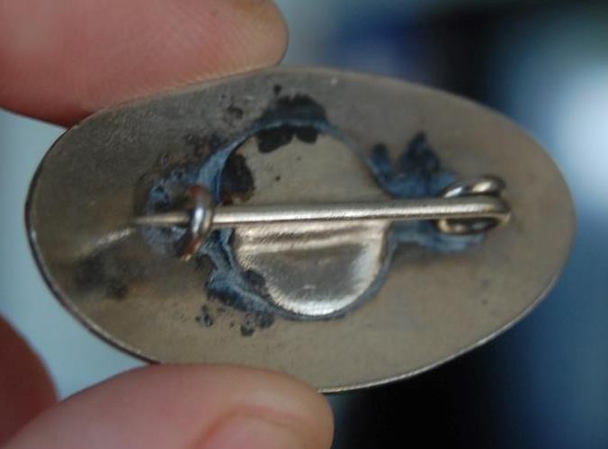 RARE 1920'S LOUISVILLE KENTUCKY COLUMBIA SANITARY CO. EMPLOYEE BADGE #1249 PIN