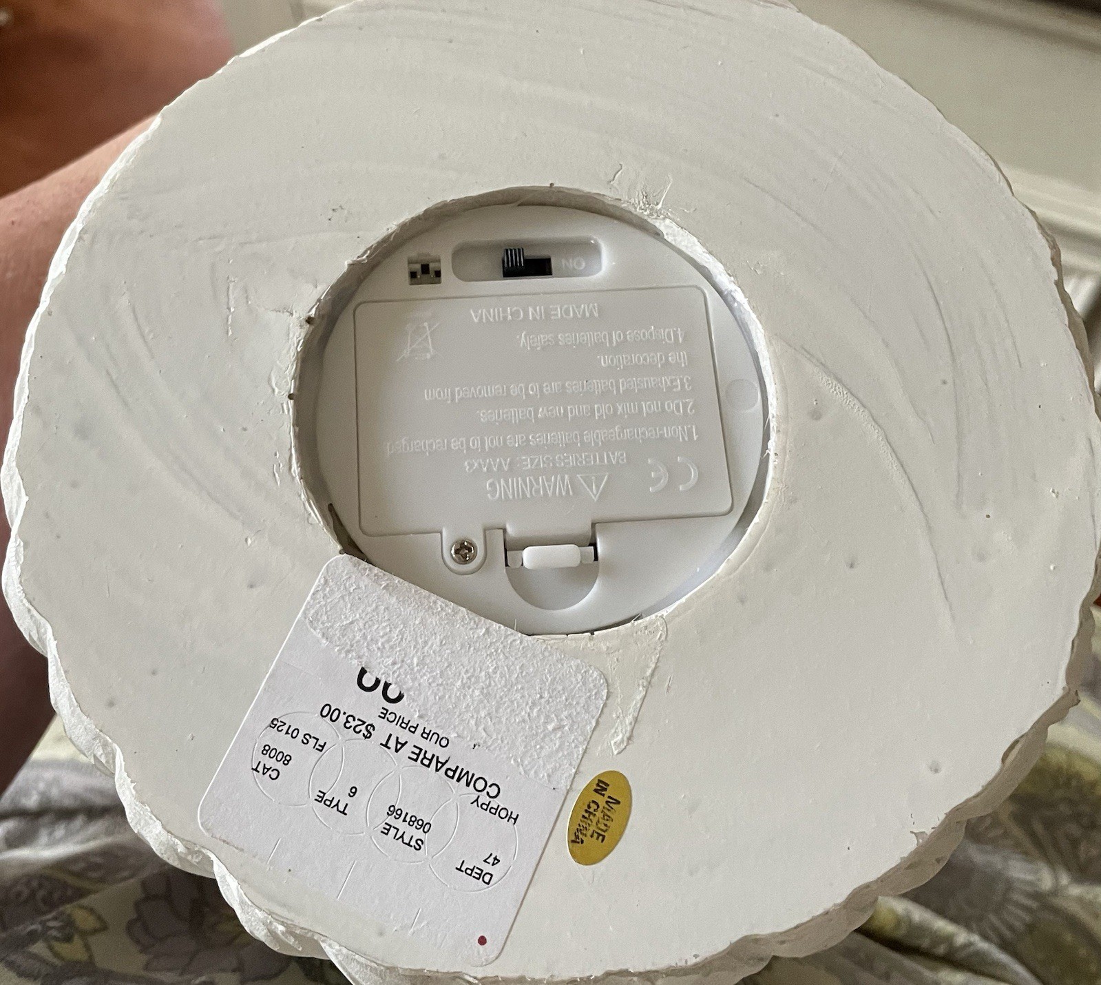 NWT Bella Lux Easter Pastel Frosted Resin Treats Donut & Macaroon Faux LED Cake