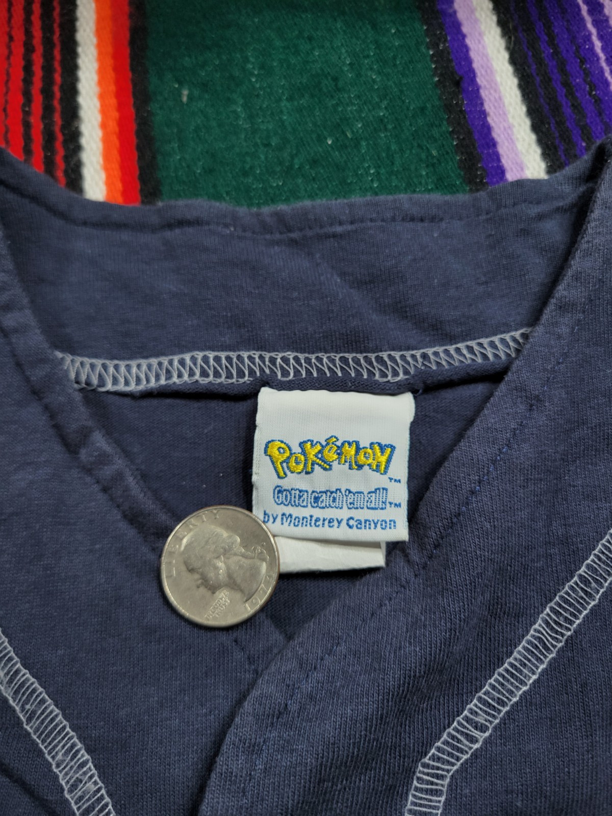 Vintage Pokemon Pikachu 2000 Nintendo Basketball T-Shirt Size Youth XL