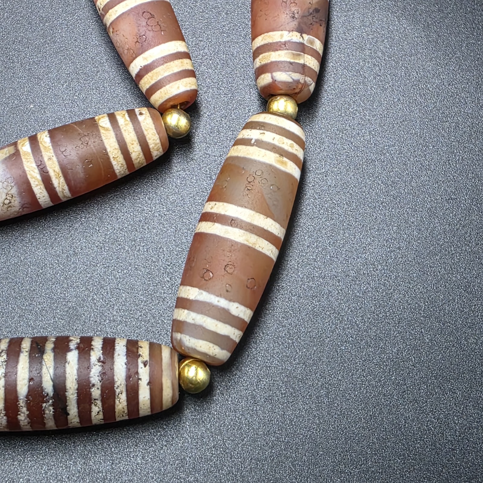 Antique Etched Carnelian Decorated Agate Beads Necklace.