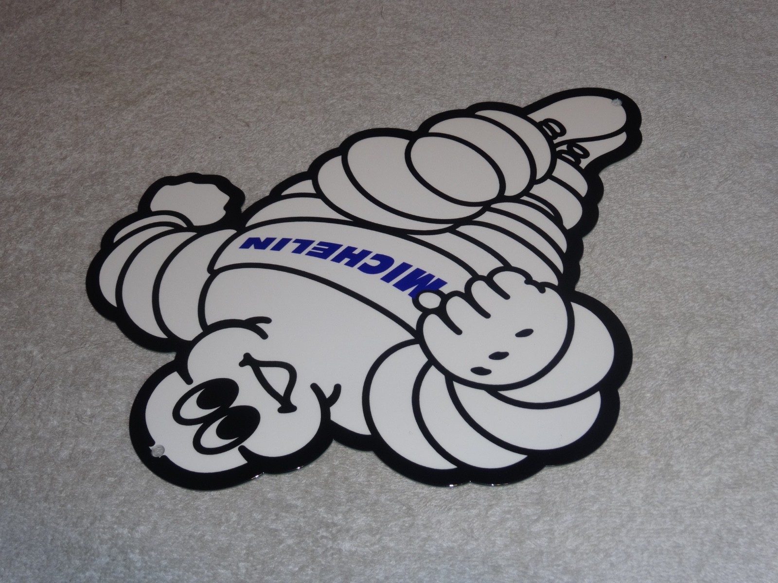 VINTAGE MICHELIN MAN TIRES BIBENDUM TIRE 12" PORCELAIN METAL GASOLINE OIL SIGN!