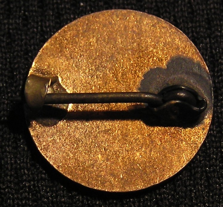 SCARCE WWI AEF US ARMY 4TH INFANTRY "IVY DIVISION" ENAMELED LAPEL PIN - WW1