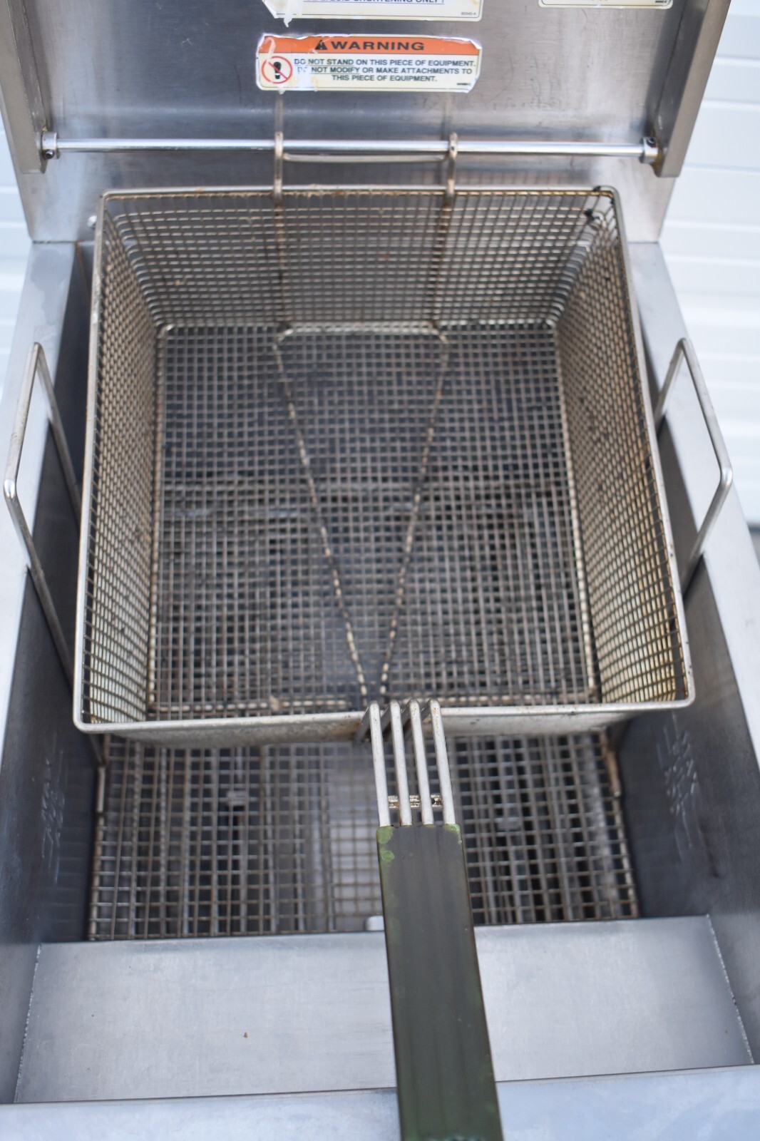 GILES GBF-50 ELECTRIC 50LB FRYER