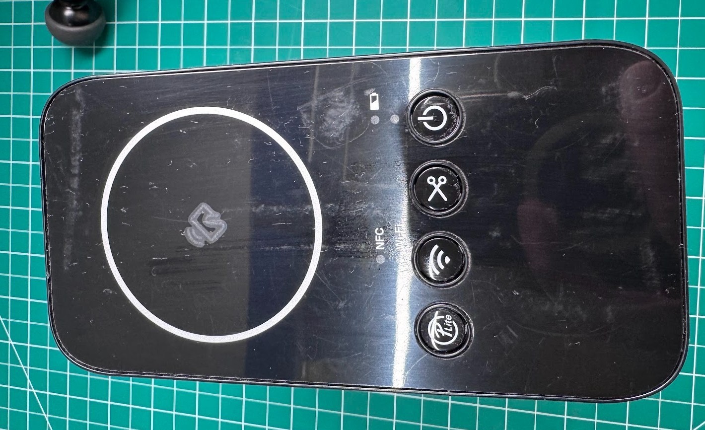 Brother PT-P750W P-Touch Label Maker Wireless USB NFC Thermal 30mm/sec