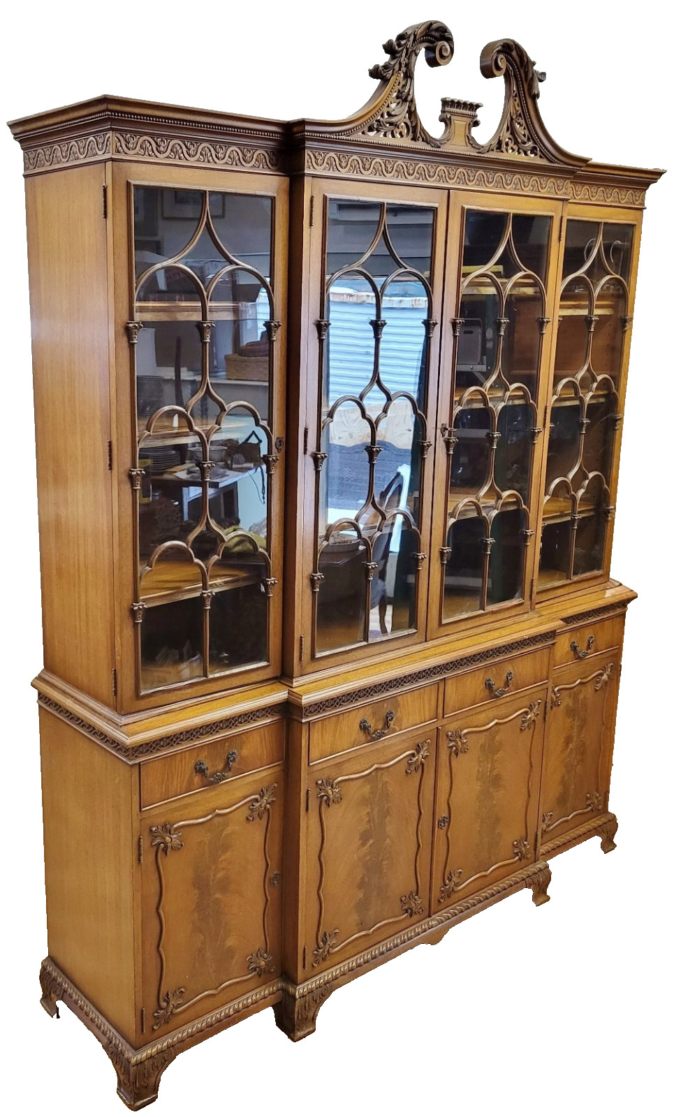 Antique AMERICAN English CHIPPENDALE Style Mahogany Arch Top BREAKFRONT Bookcase