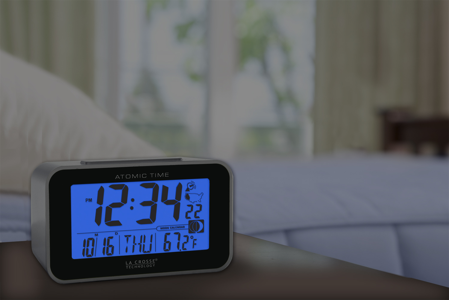 617-1270 La Crosse Technology Atomic Digital Alarm Clock with Backlight Open Box