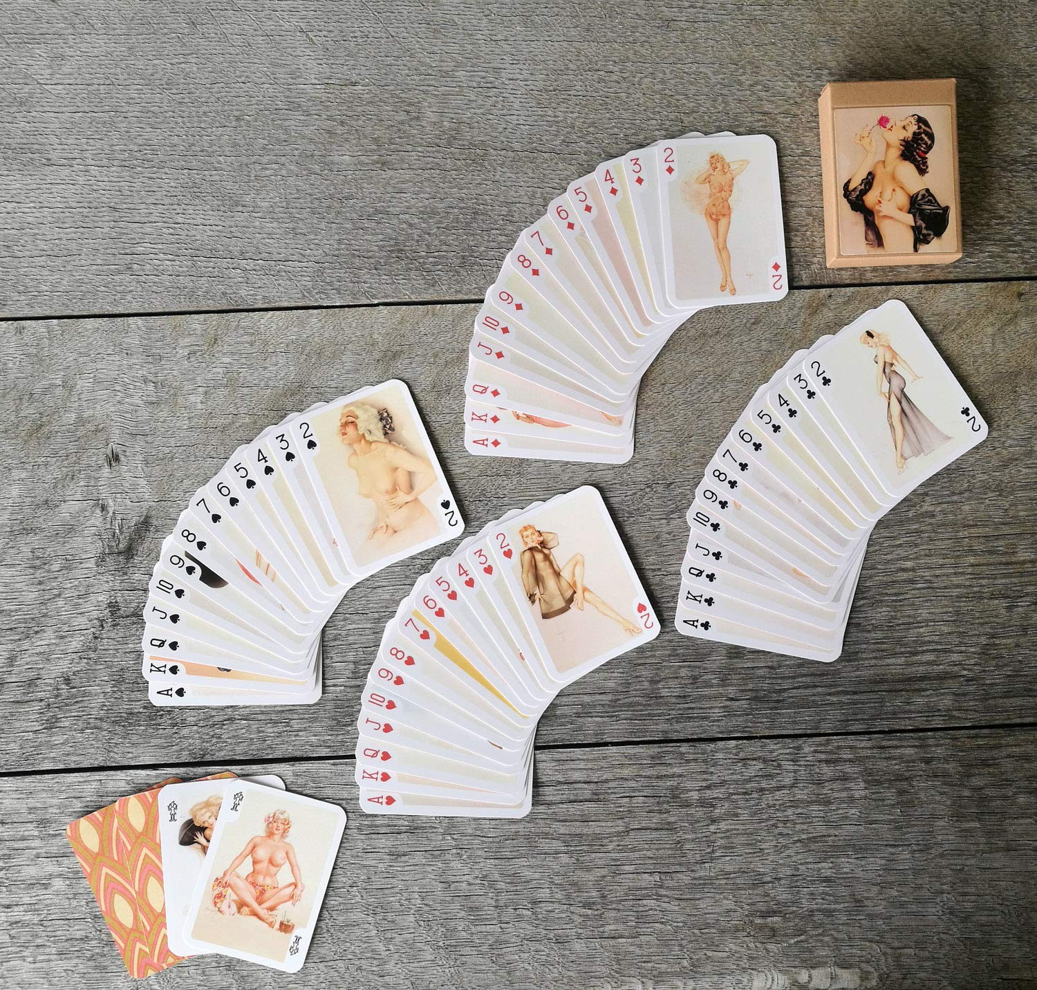 Pinup Girls Playing Cards (Poker Deck 54 Cards All Different) Vintage Retro Clas