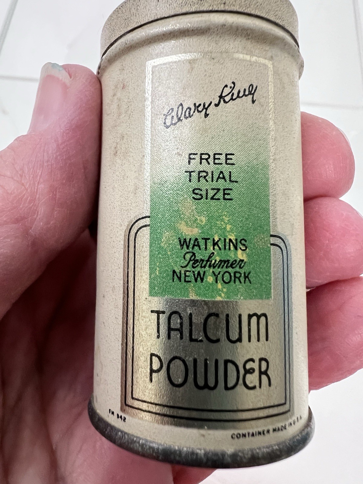 Antique Alary King Watkins Feather Talcum Powder Sample Size Tin 2 3/4"