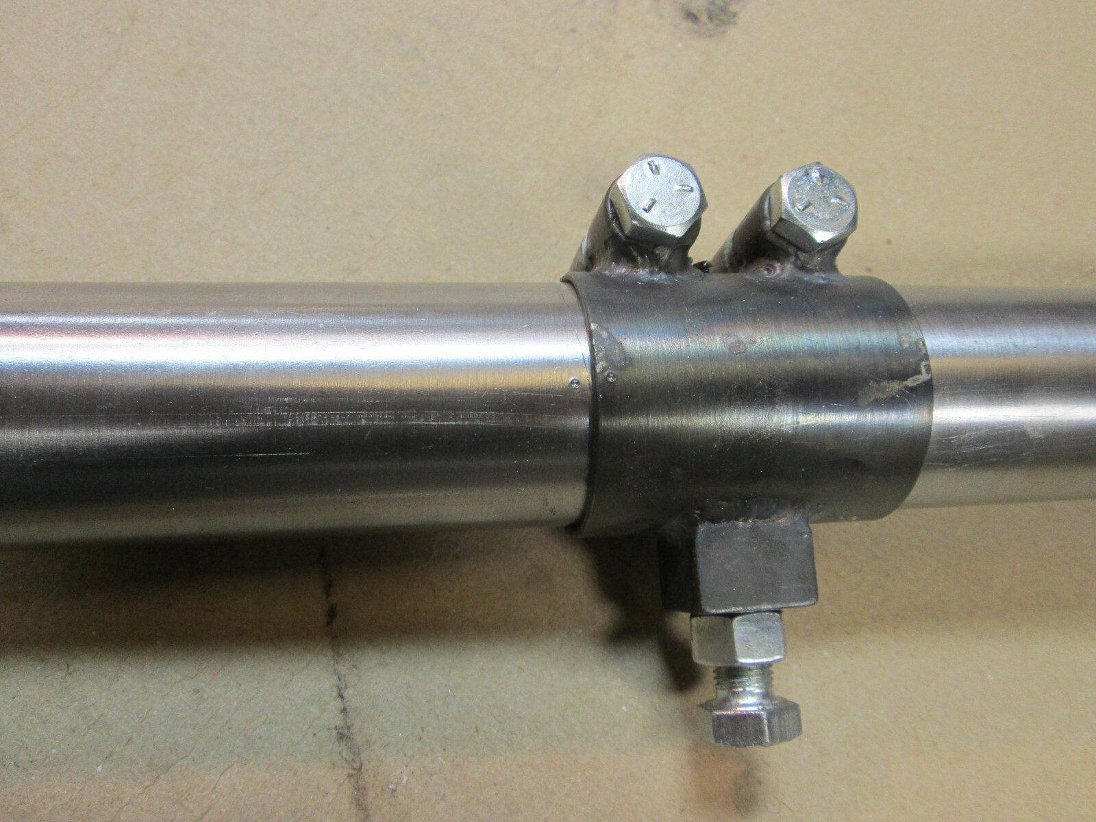 Torsion bar for dragster, altered, cackle car