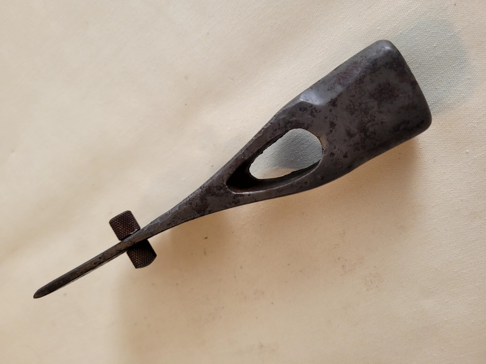 Vintage Lathe Roofing Shingling Hatchet Head 6 3/4" x 2" 1 Lb. 4.3 oz.