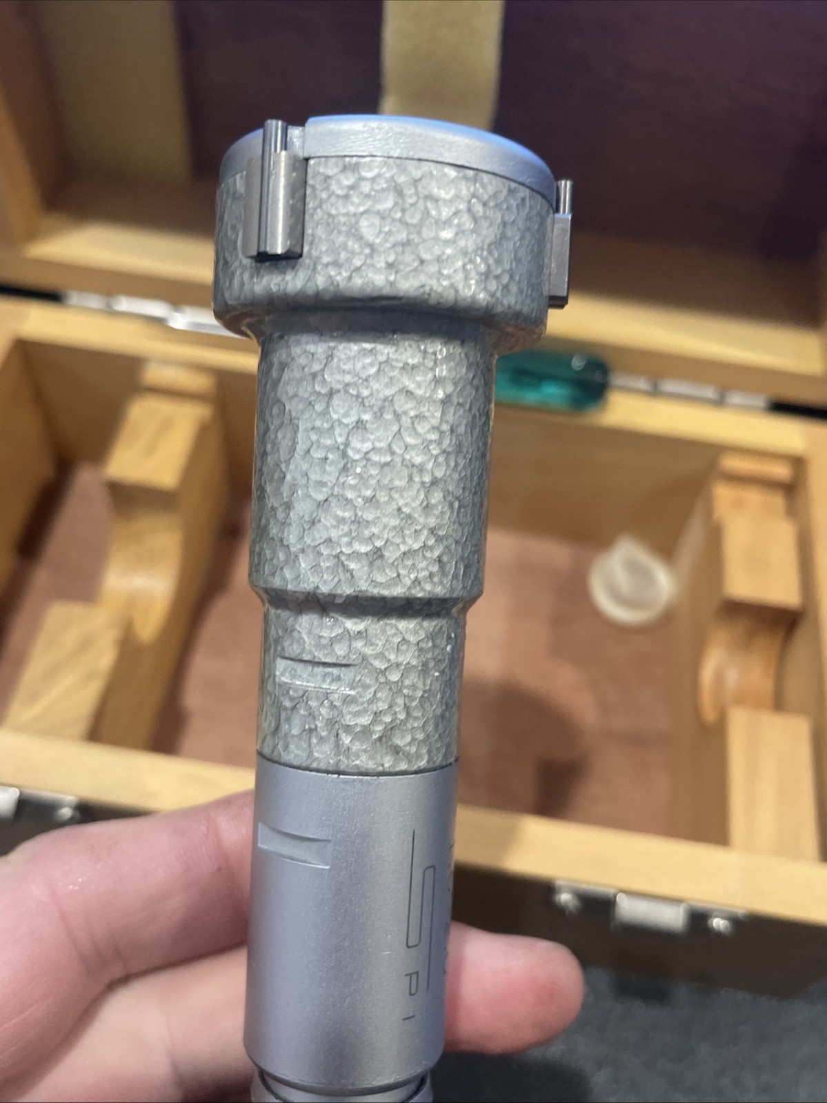 SPI 10-741-7 Mechanical 3-Point Hole Micrometer: 1.6" to 2" Range