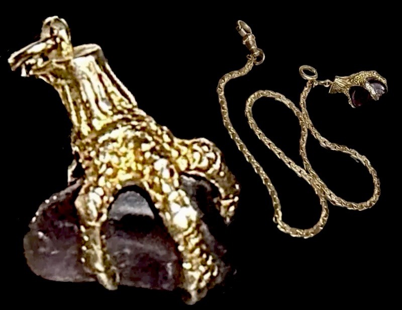 Vintage 9ct Solid Gold Amethyst Dragon Claw Fob Pendant SP Gold Filled 14” Chain