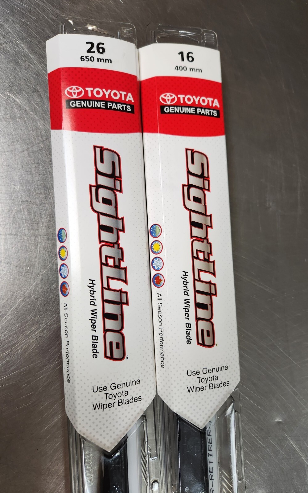 2019 - 2024 Rav4 Genuine Toyota Front Wiper Blades 85212YZZ1KTM & 85212YZZ1BTM