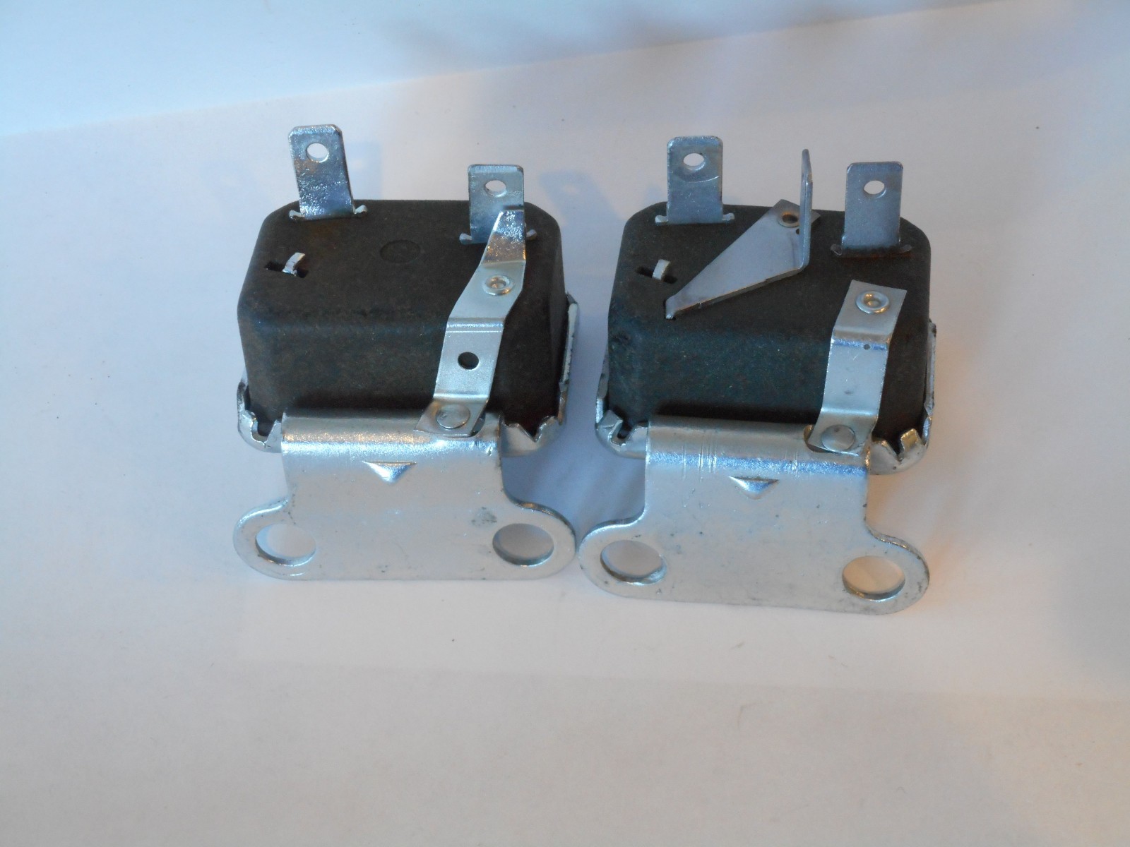 OEM GM TSC Reversing Relay 3990842 3990842  1971 Corvette Camaro Chevelle Smog