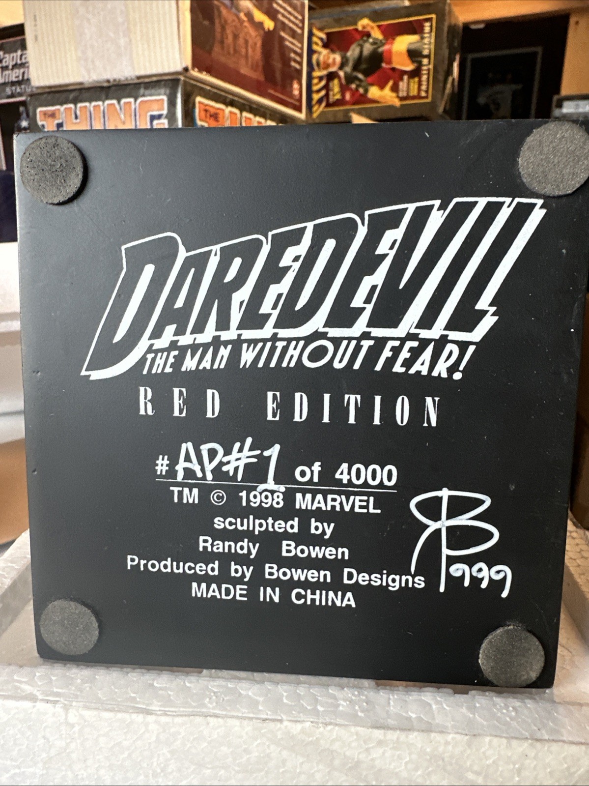 SIGNED!Set of Two Number 1s. MARVEL BOWEN DAREDEVIL THE MAN WITHOUT FEAR (S6)