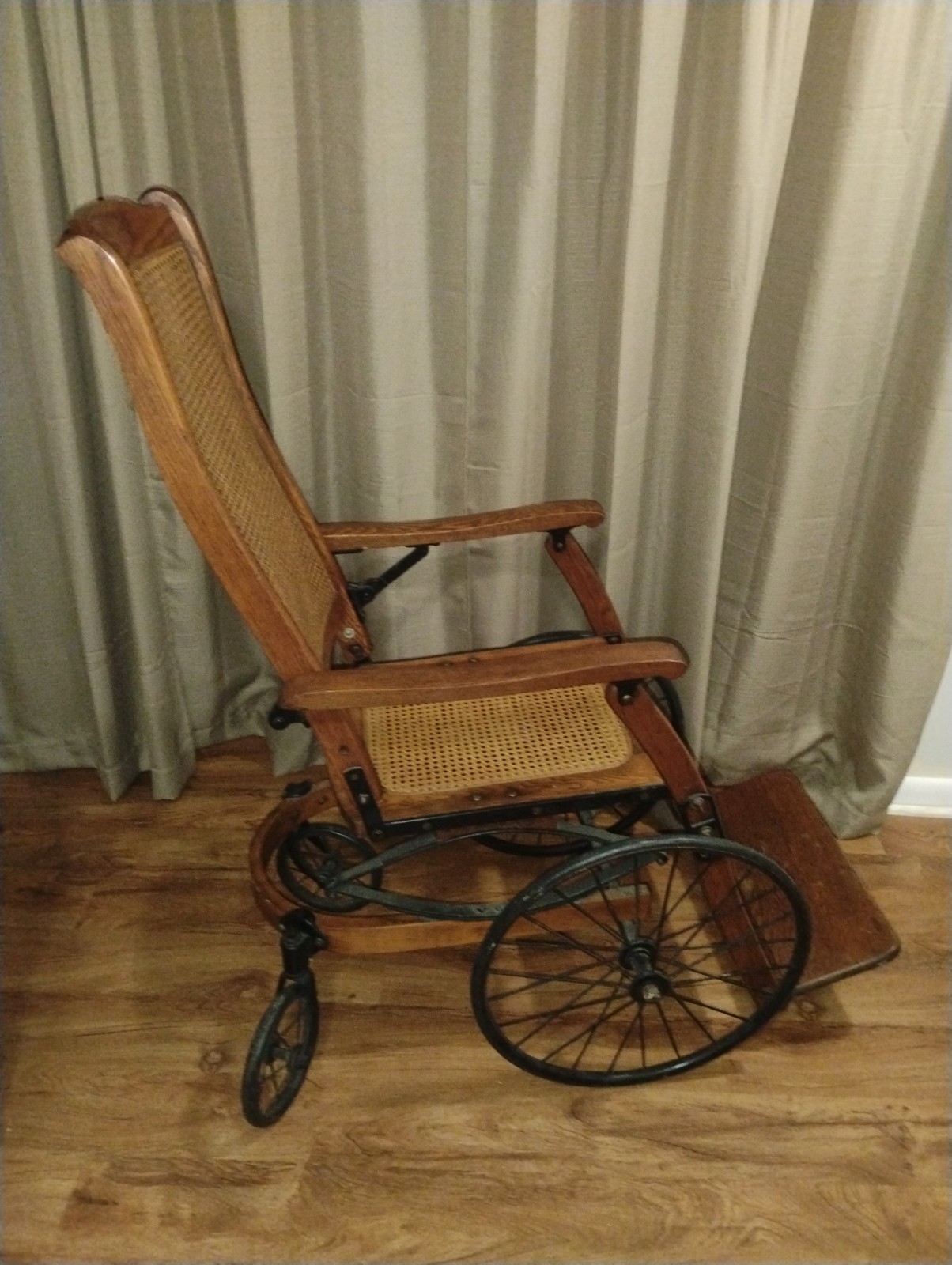 Vtg Antique Wooden Wheelchair