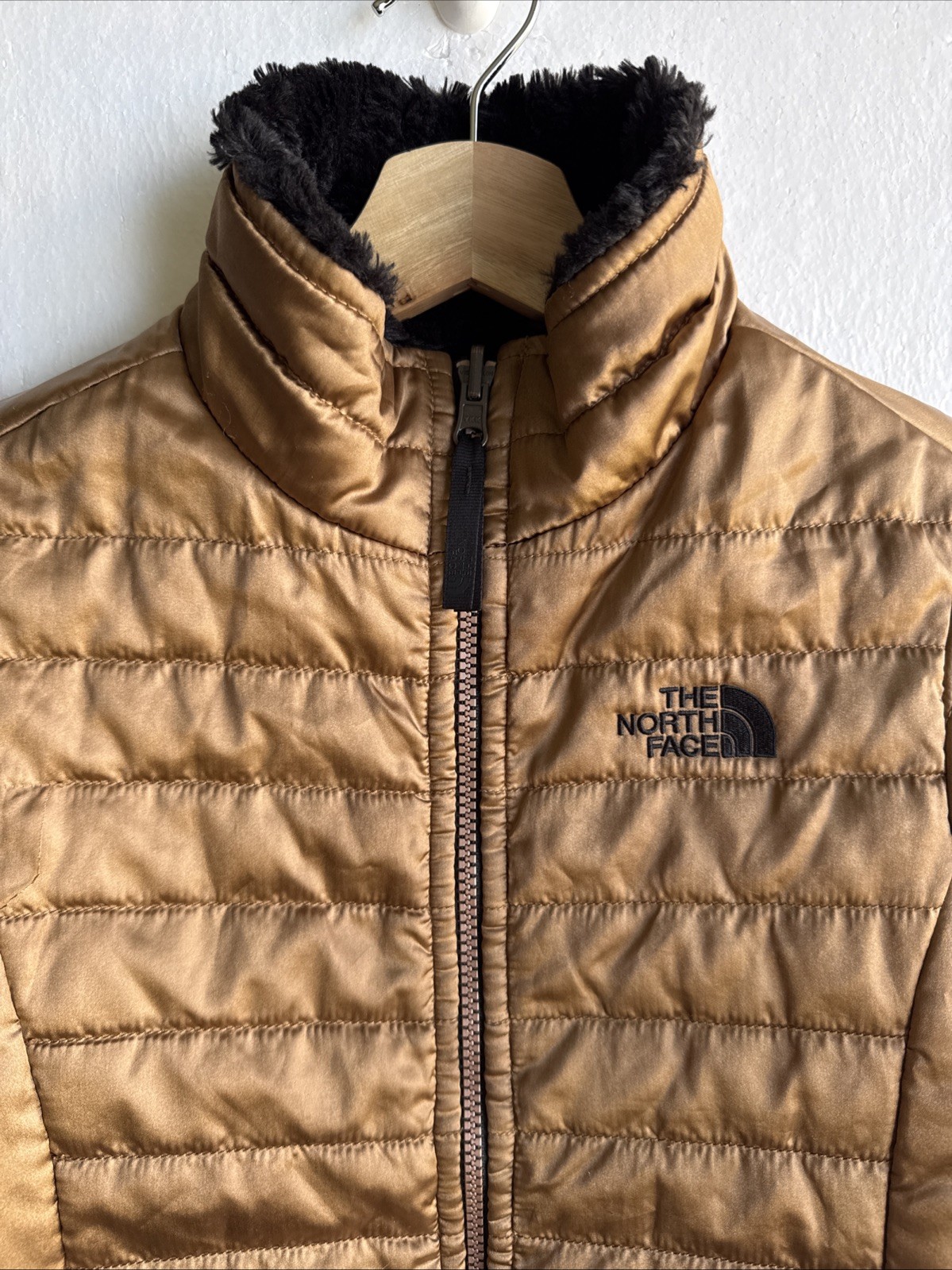 The North Face Girls Reversible Puffer Jacket Gold-Black Fleece Size Large 14/16