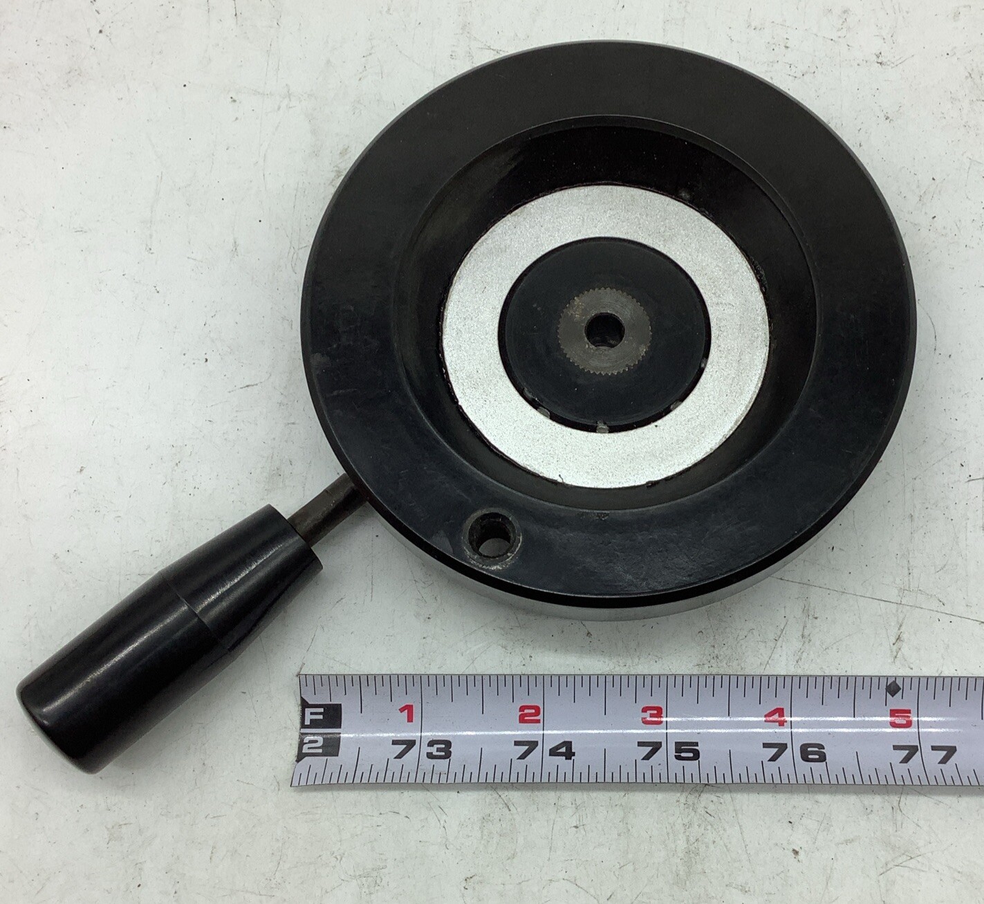 Hand Wheel Plastic, 124mm/4 7/8” Dia. , 8mm/5/16” Hole, 8mm Handle(1842-D1)