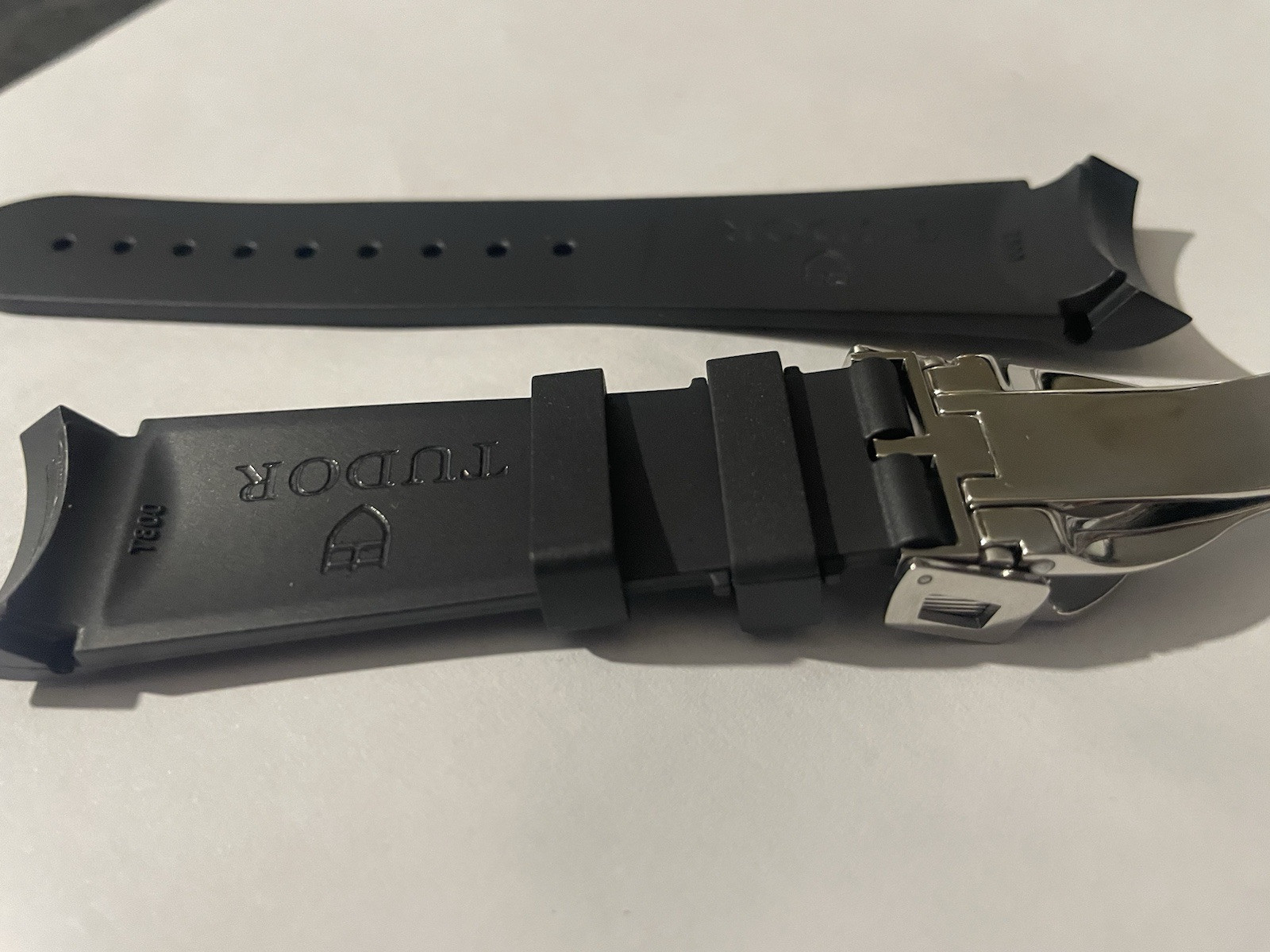 Tudor 22mm Black Rubber Watch Strap Band Fits Black Bay Watches Curved Lugs