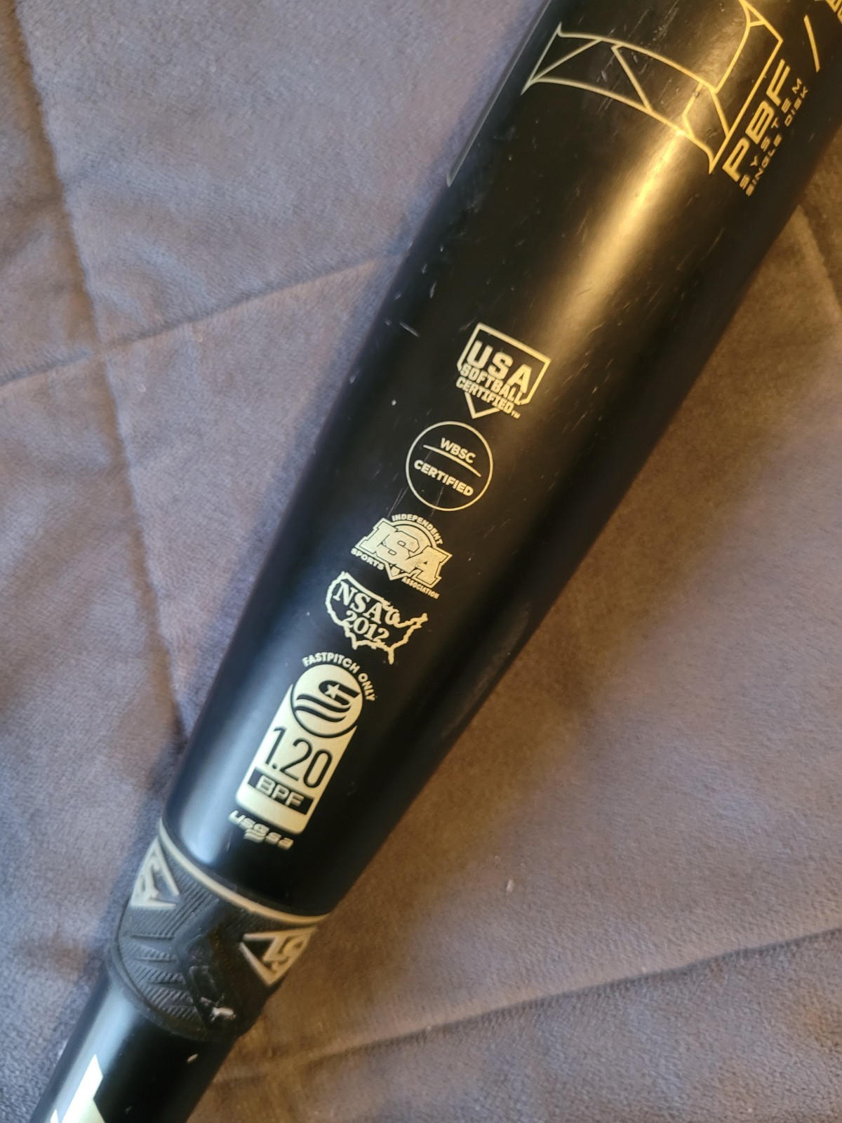 Louisville Slugger LXT Fastpitch Softball FPLXB10-22 Bat 33 23oz 2 1/4 Diameter