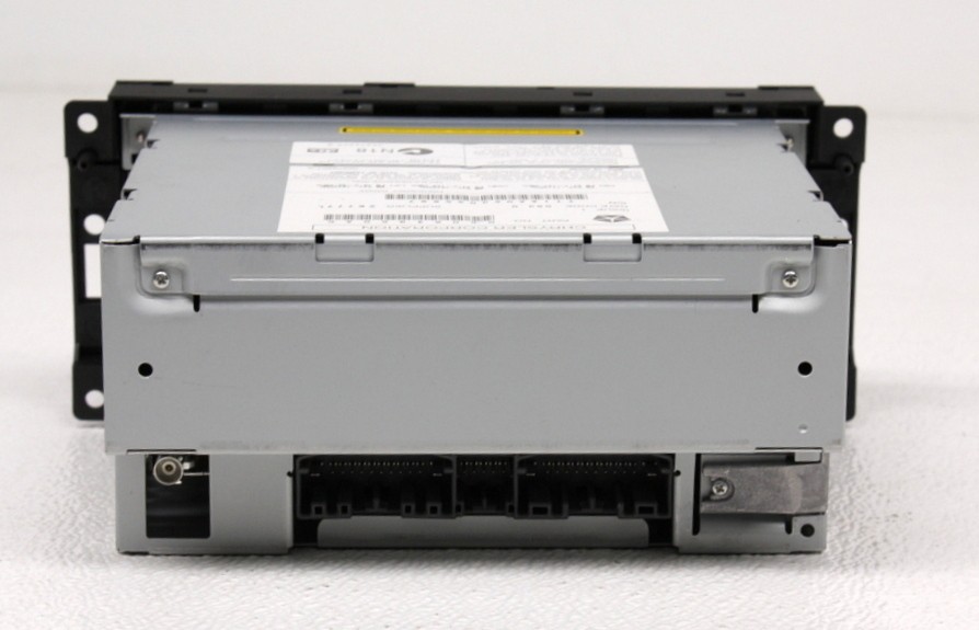 New Old Stock OEM Ram 1500, Liberty, Nitro & Wrangler 6-Disc Player 05064950AC