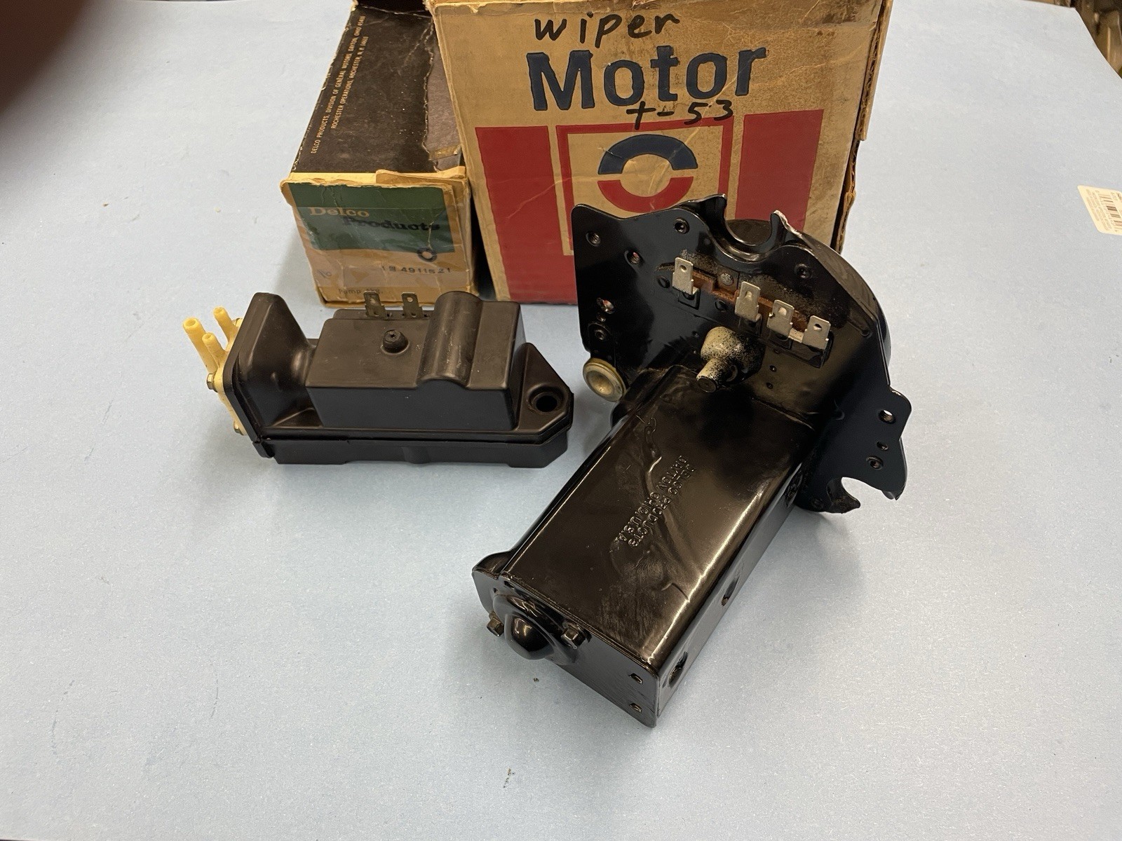 NOS Delco wiper motor & washer pump 1966-7 Chevelle 1967 Camaro Firebird Chev II