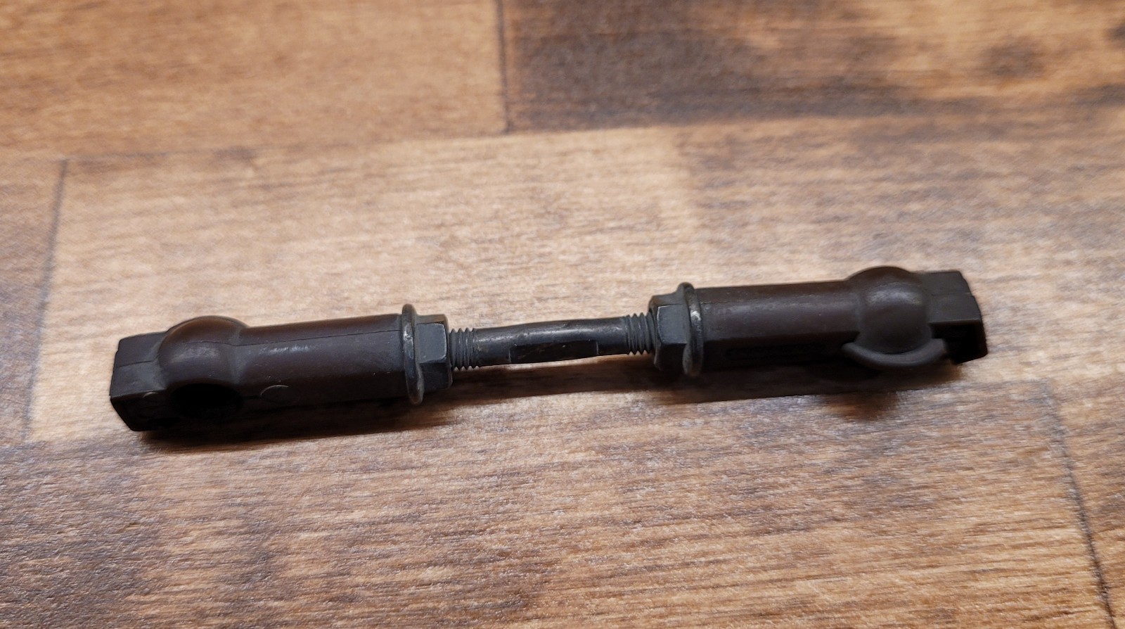 Genuine Volvo Cab Leveling Valve with Rod & Brackets + Screw 23270961