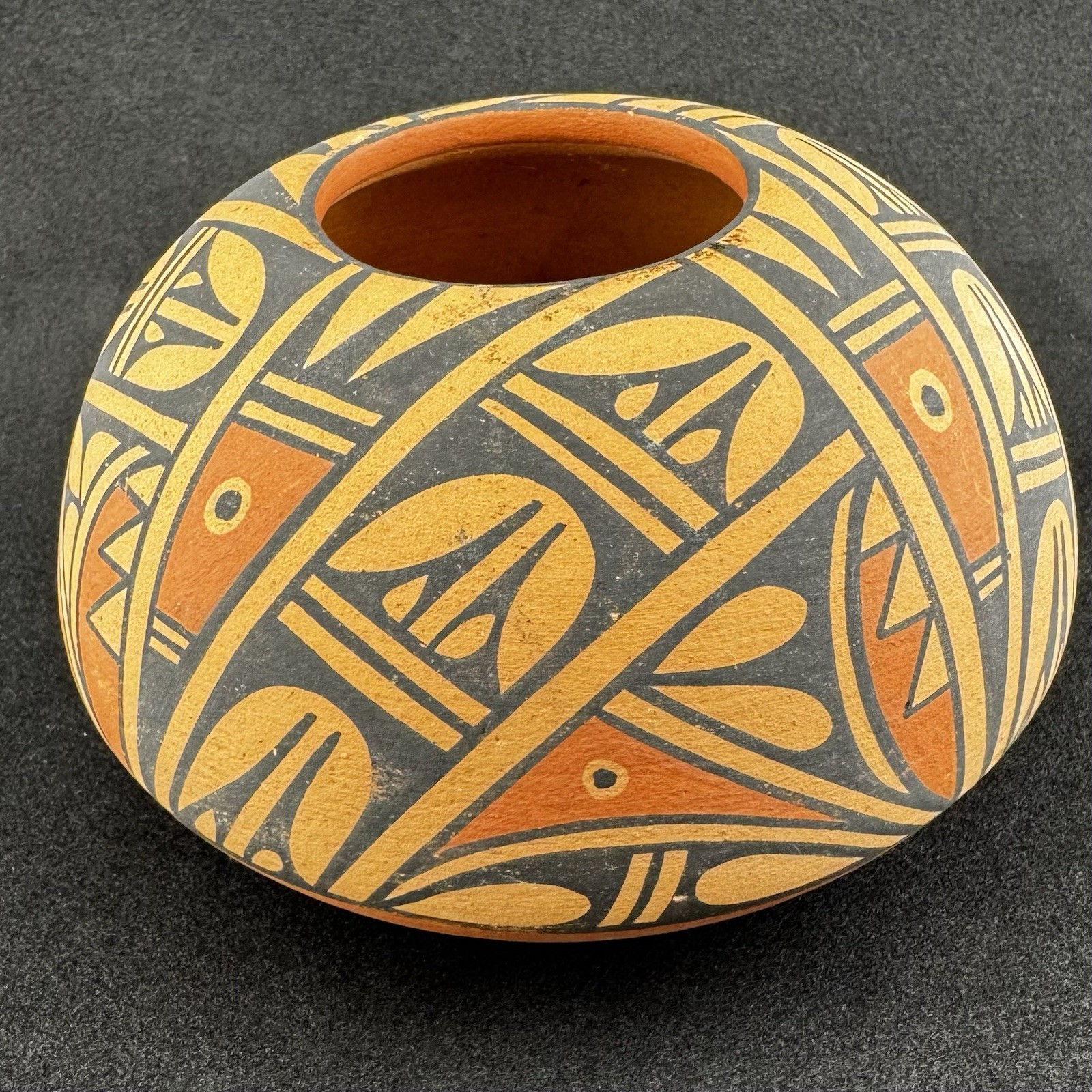 Native American Jemez Pueblo Pottery Olla Signed Jemez Polychrome Jar