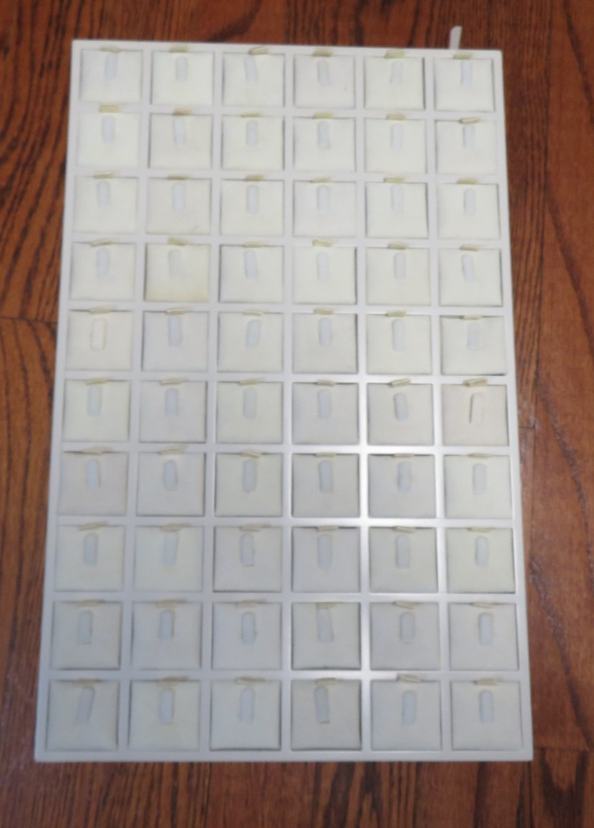 Pandora Jewelry Store Counter Ring Display Tray Retail 60 Spaces with Pillows