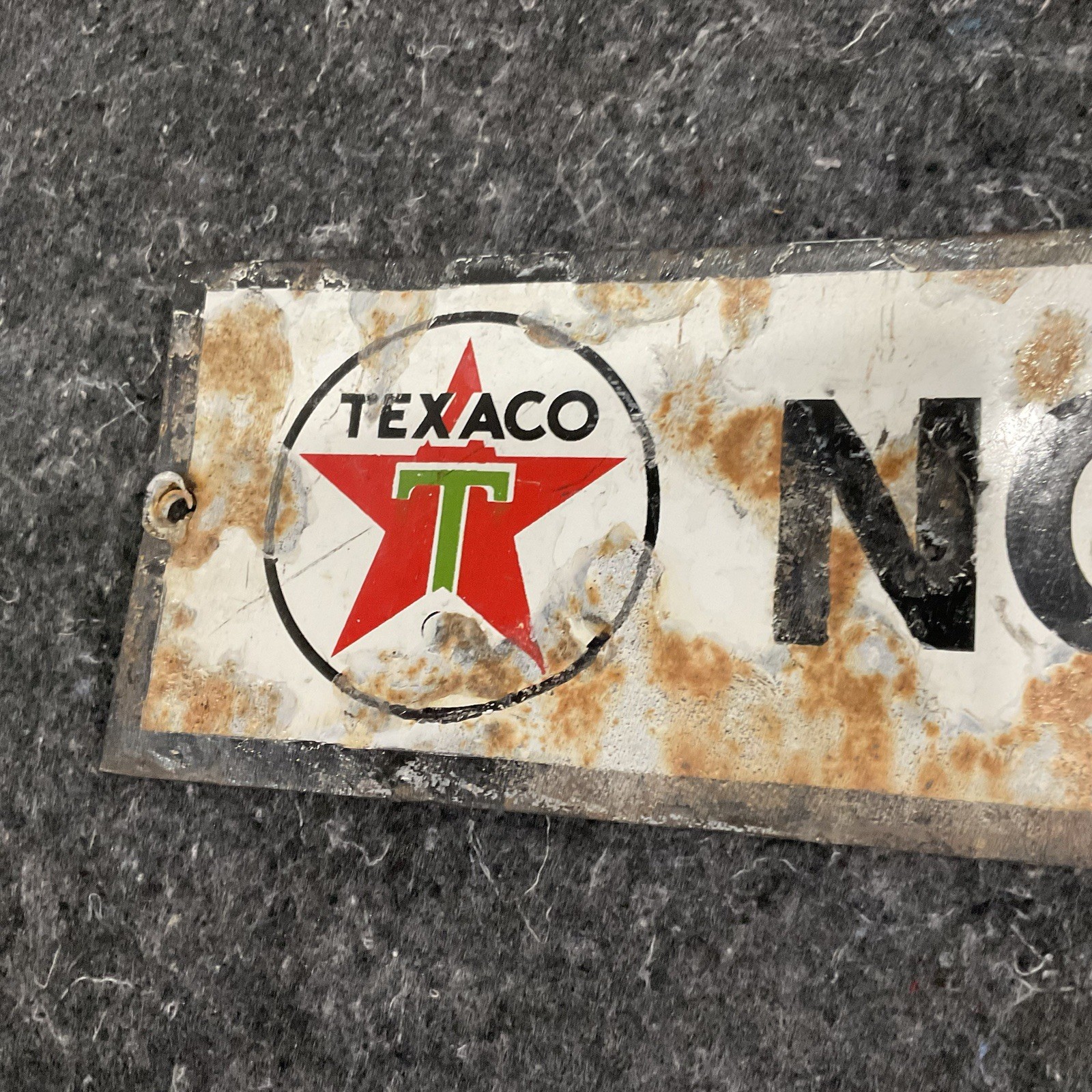 Texaco NO SMOKING Porcelain Gas Station Sign, original, vintage 23"×4"