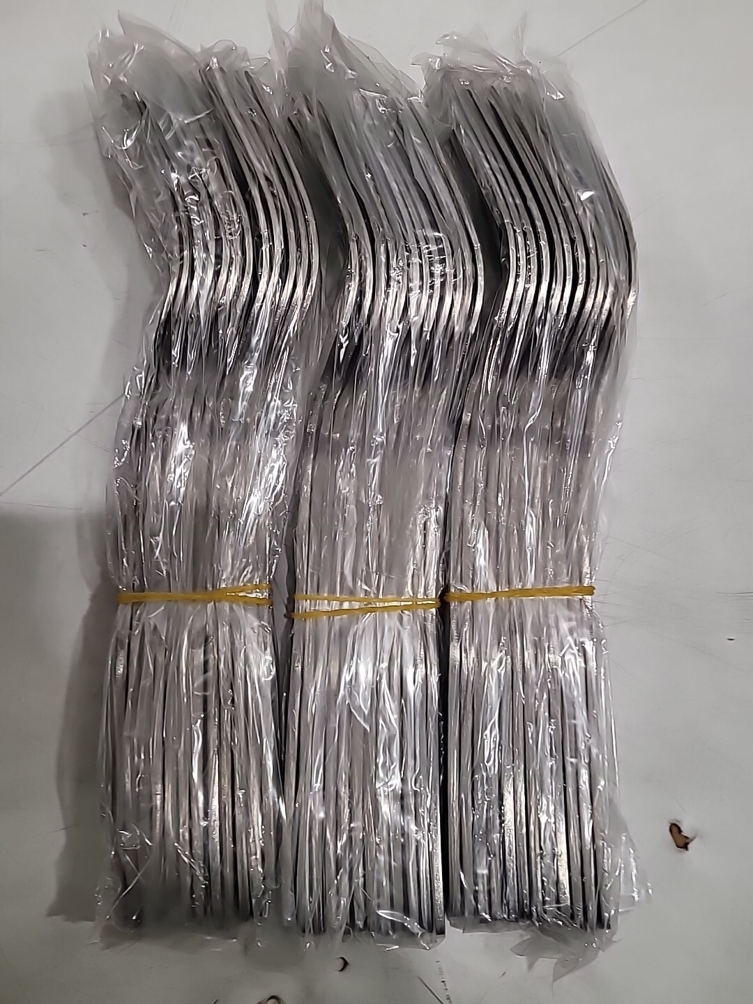 Brandware 36-Pc World Tableware Stainless Steel 3 Tine Forks 7 1/2" #491351