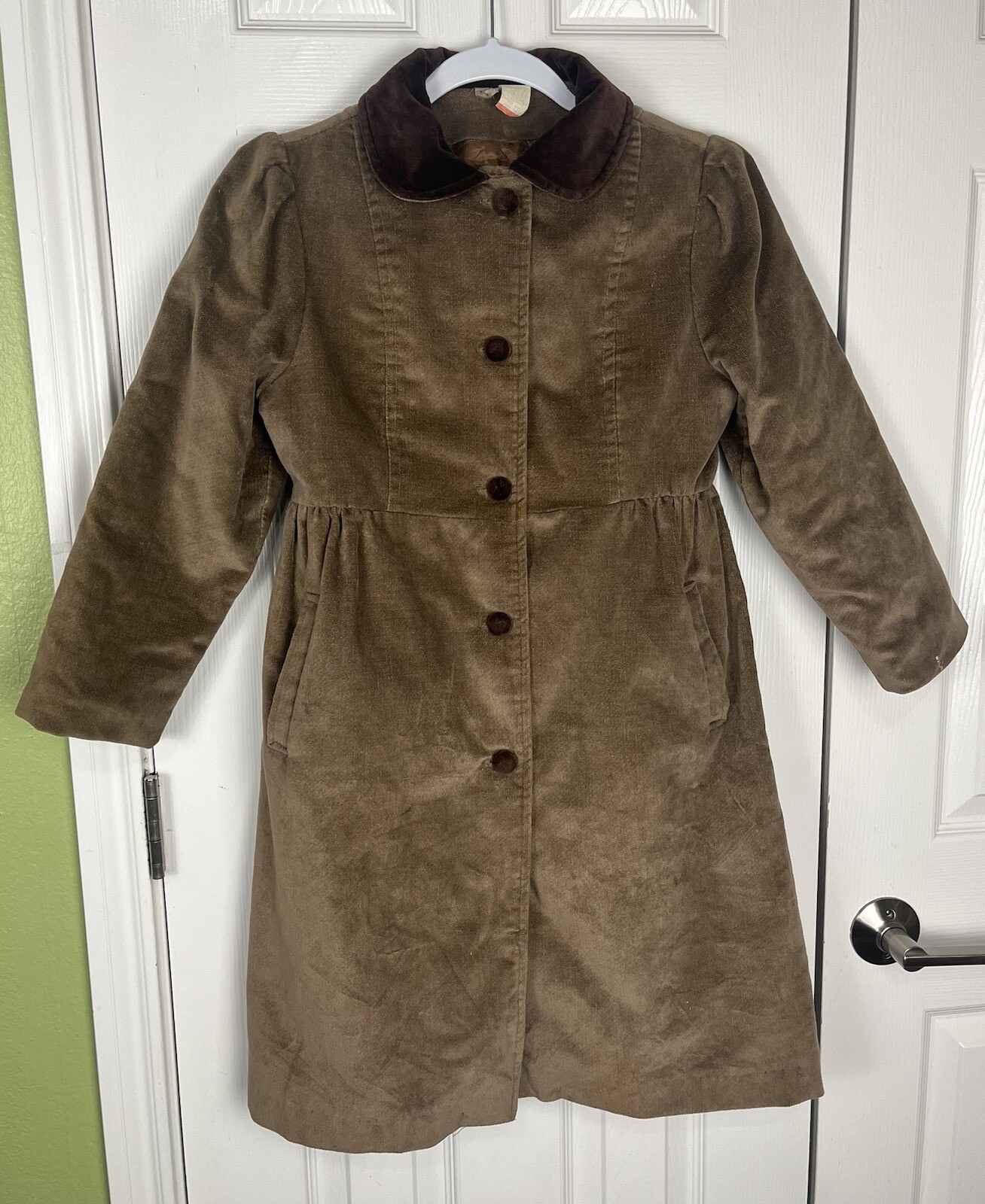 Jiminy Brown Vintage Girls Coat Size 10