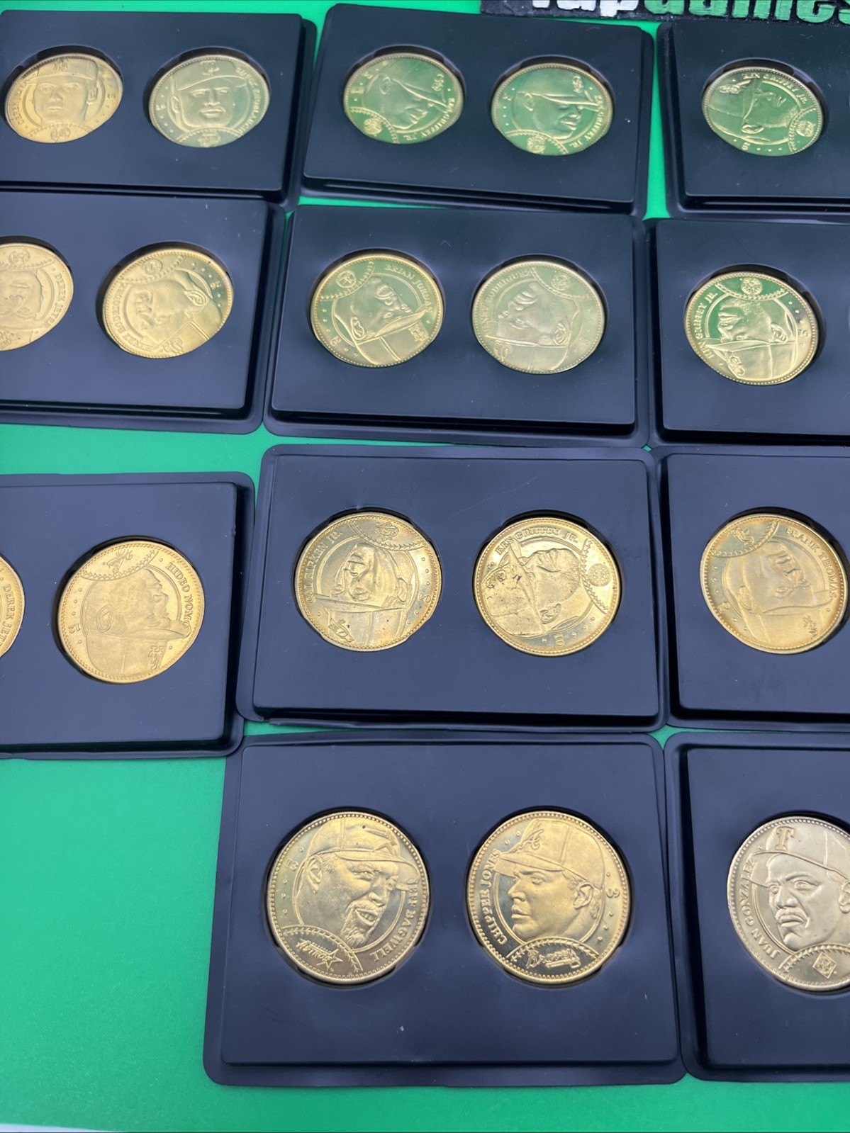 Mint Baseball Gold Plated Coin Set 28 Coins (T40)