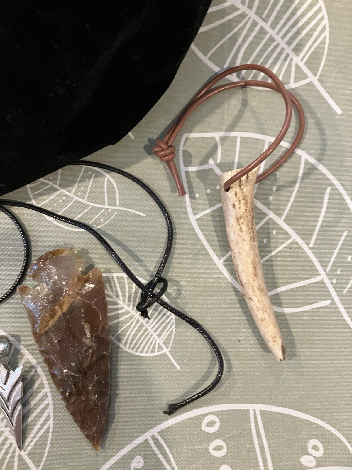 Flint Knapped Stone Arrowhead Blade W/ Antler Handle Knife 12.”inch & EXTRAS