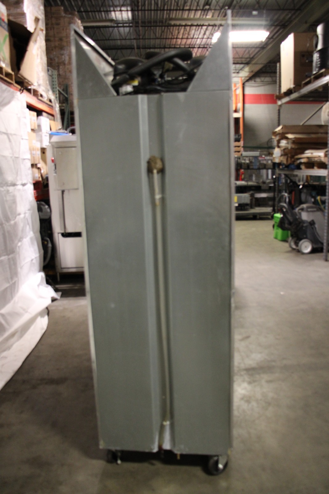 CONTINENTAL MODEL 1F COMMERCIAL FREEZER