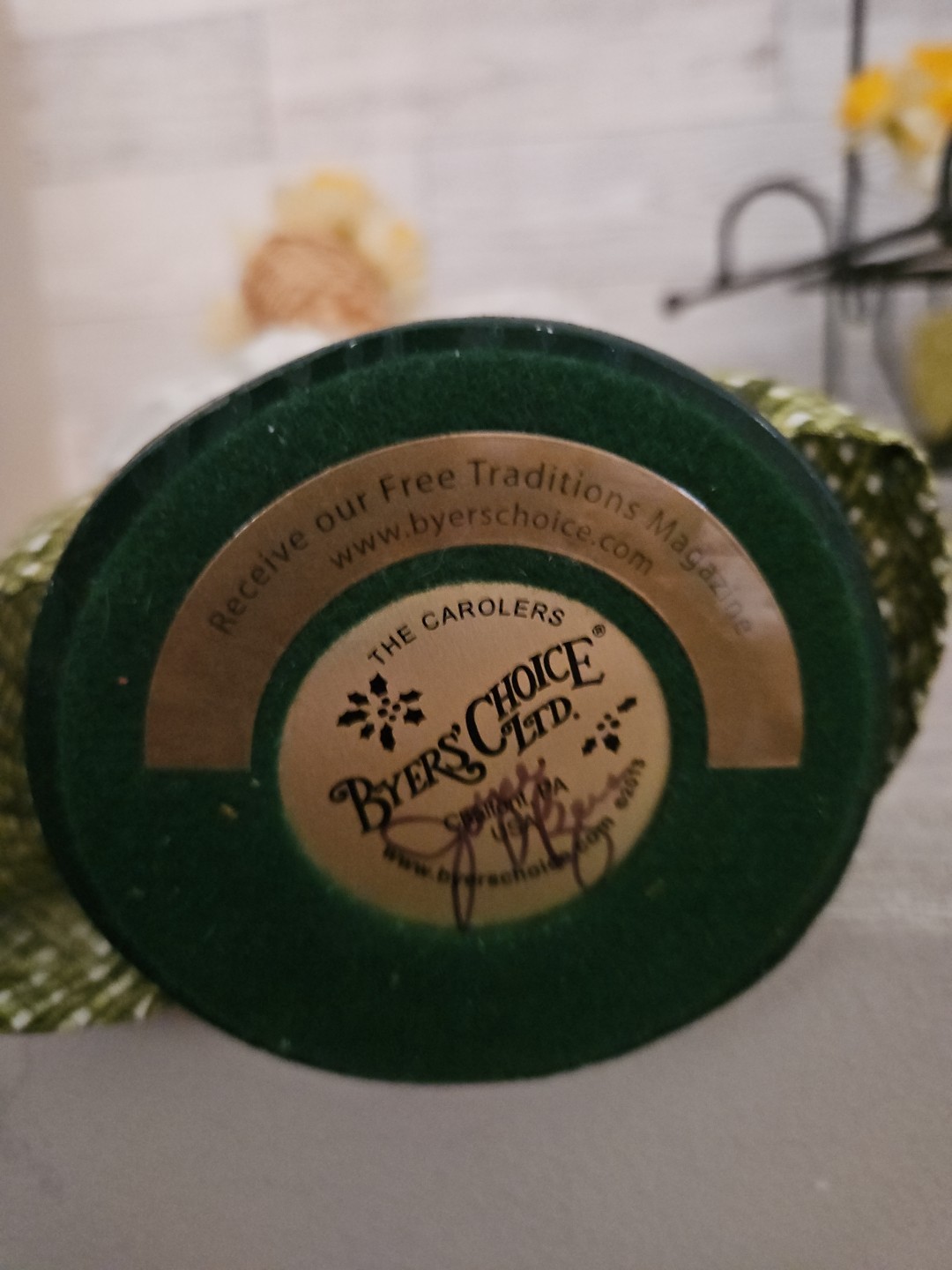 Byers Choice Caroler Signed Lady 15" Tall Daffodils Metal Cart Spring Easter