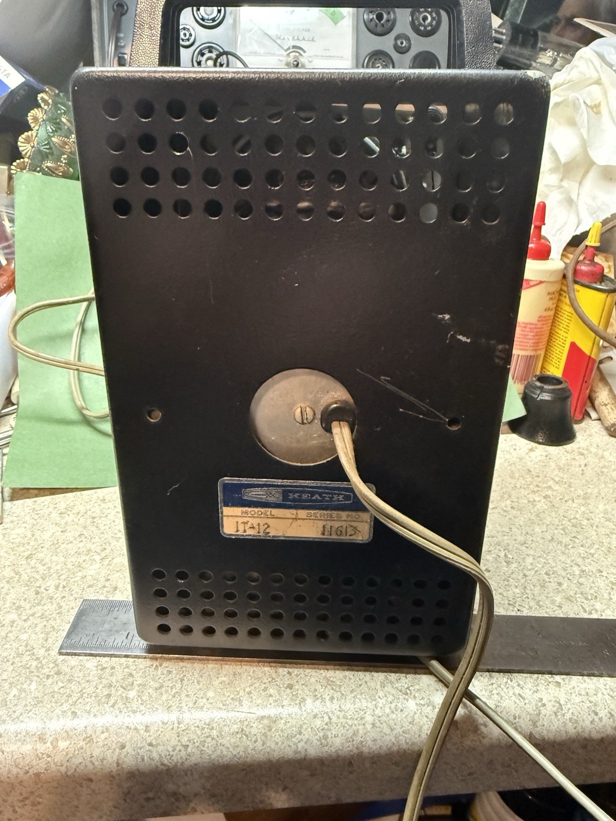 Vintage Heathkit Signal Tracer model IT-12 With Probe