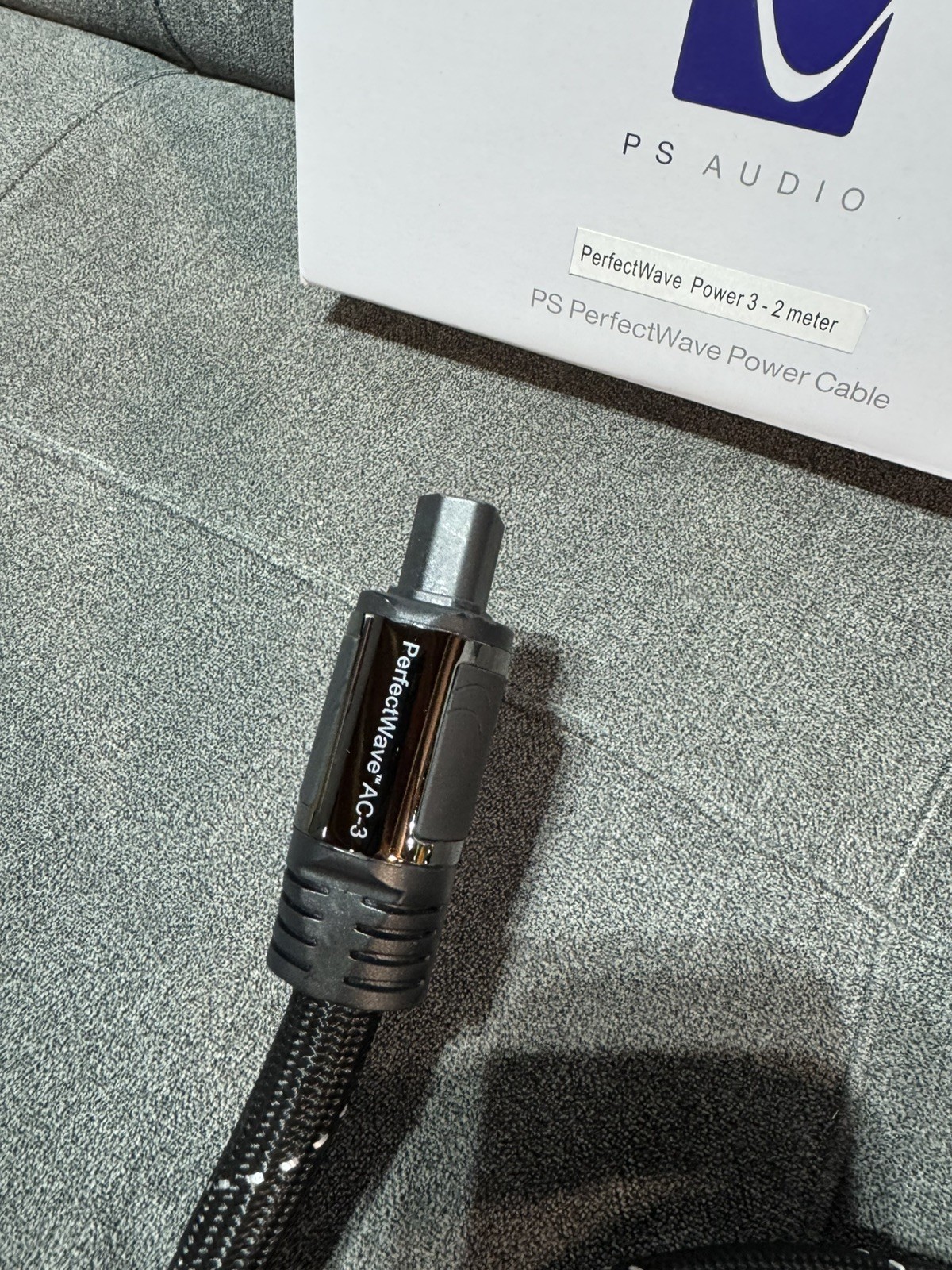 PS Audio PerfectWave AC-3 Power Cable; 2m AC Cord Excellent Condition!!