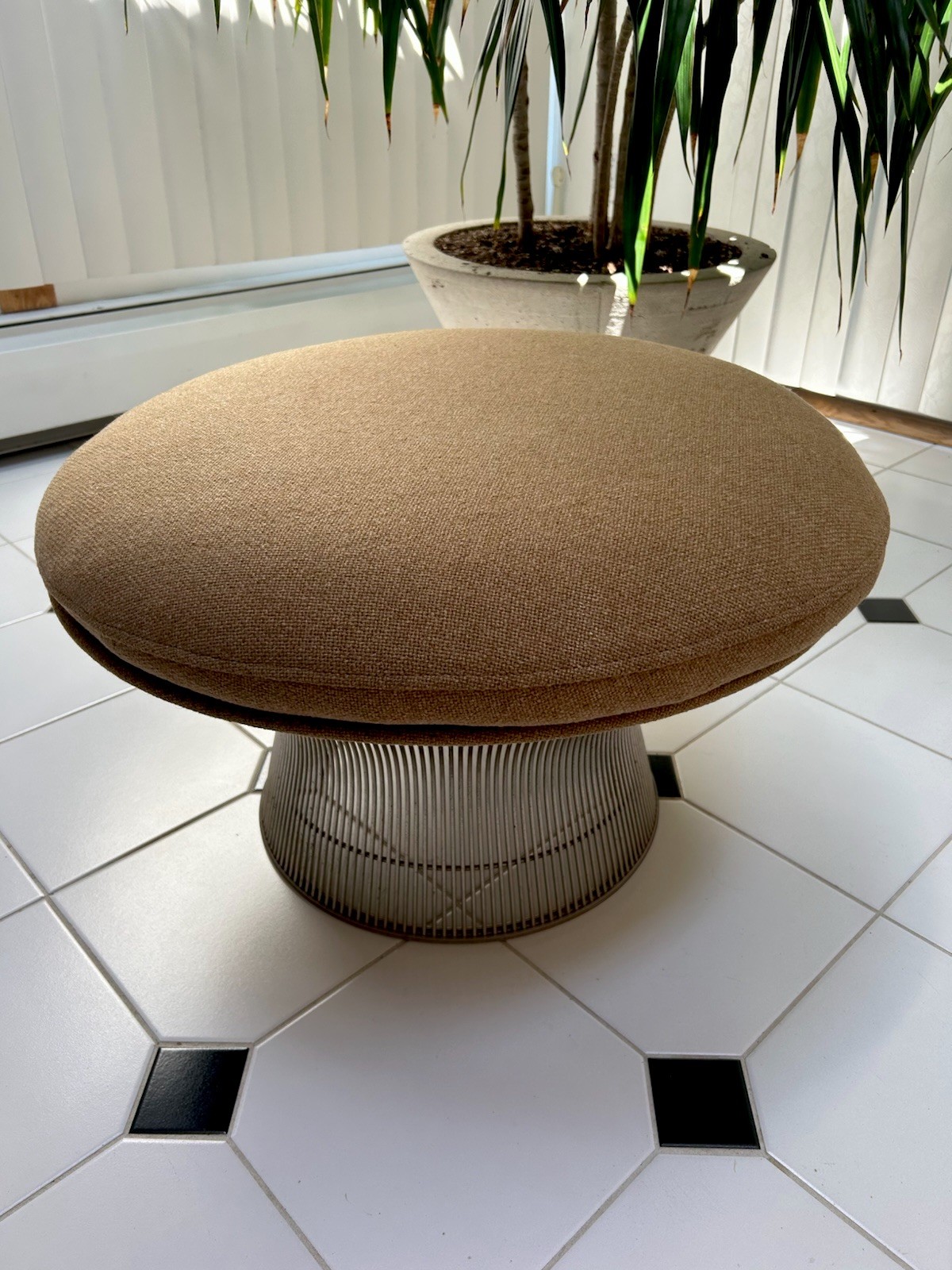 Warren Planter For Knoll Nickel Mushroom Ottoman