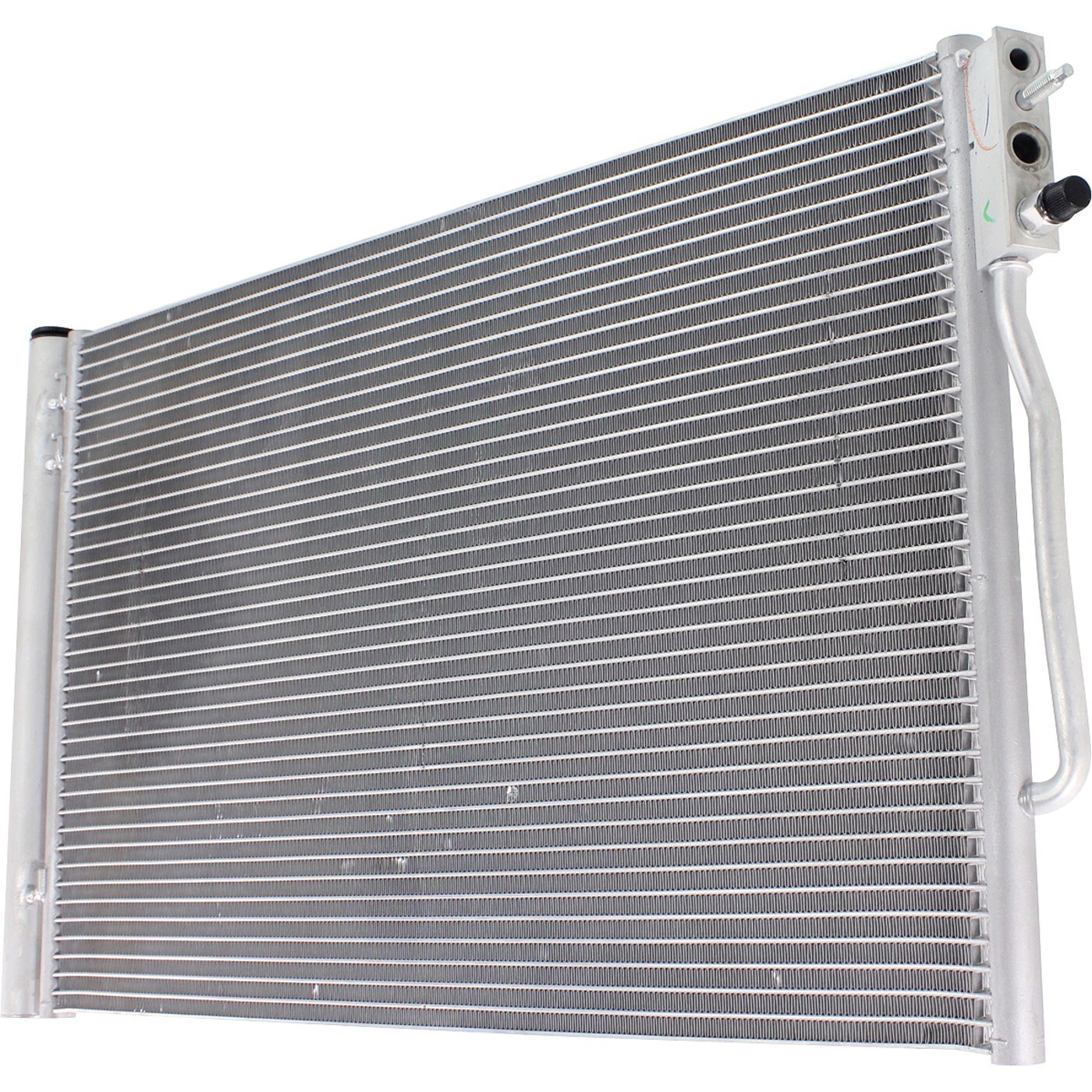 AC Condenser For 2016-2020 Chevrolet Malibu 2017-2019 Buick LaCrosse Aluminum