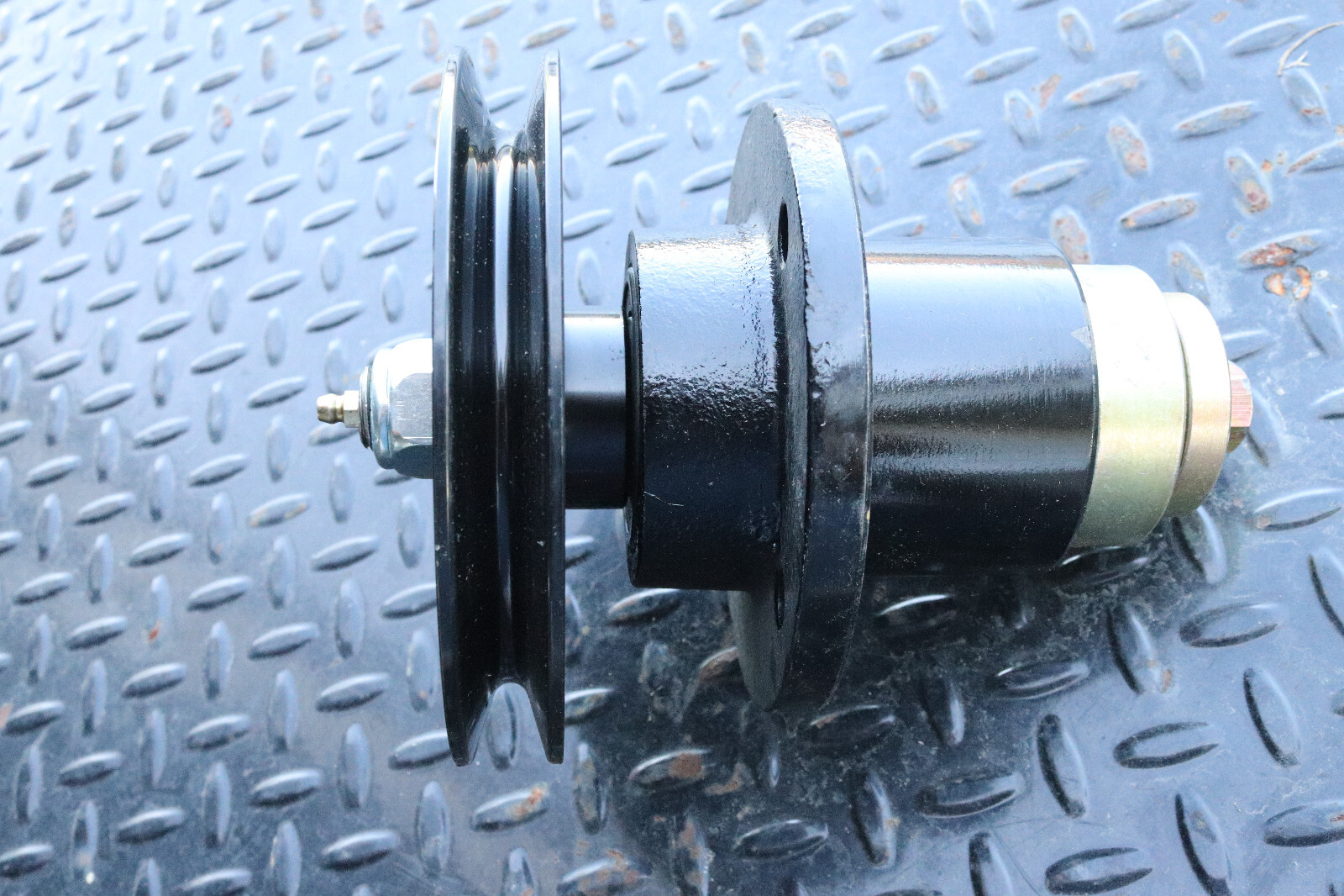 Land Pride 310-249S Spindle Hub Assembly w/ 6" Pulley Free Shipping 310-249s