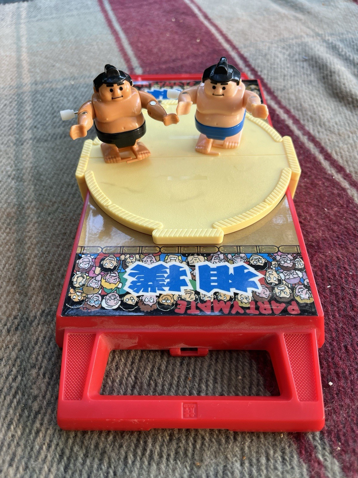 1980 TOMY WIND-UP SUMO WRESTLERS W/ RING & CARRYING CASE