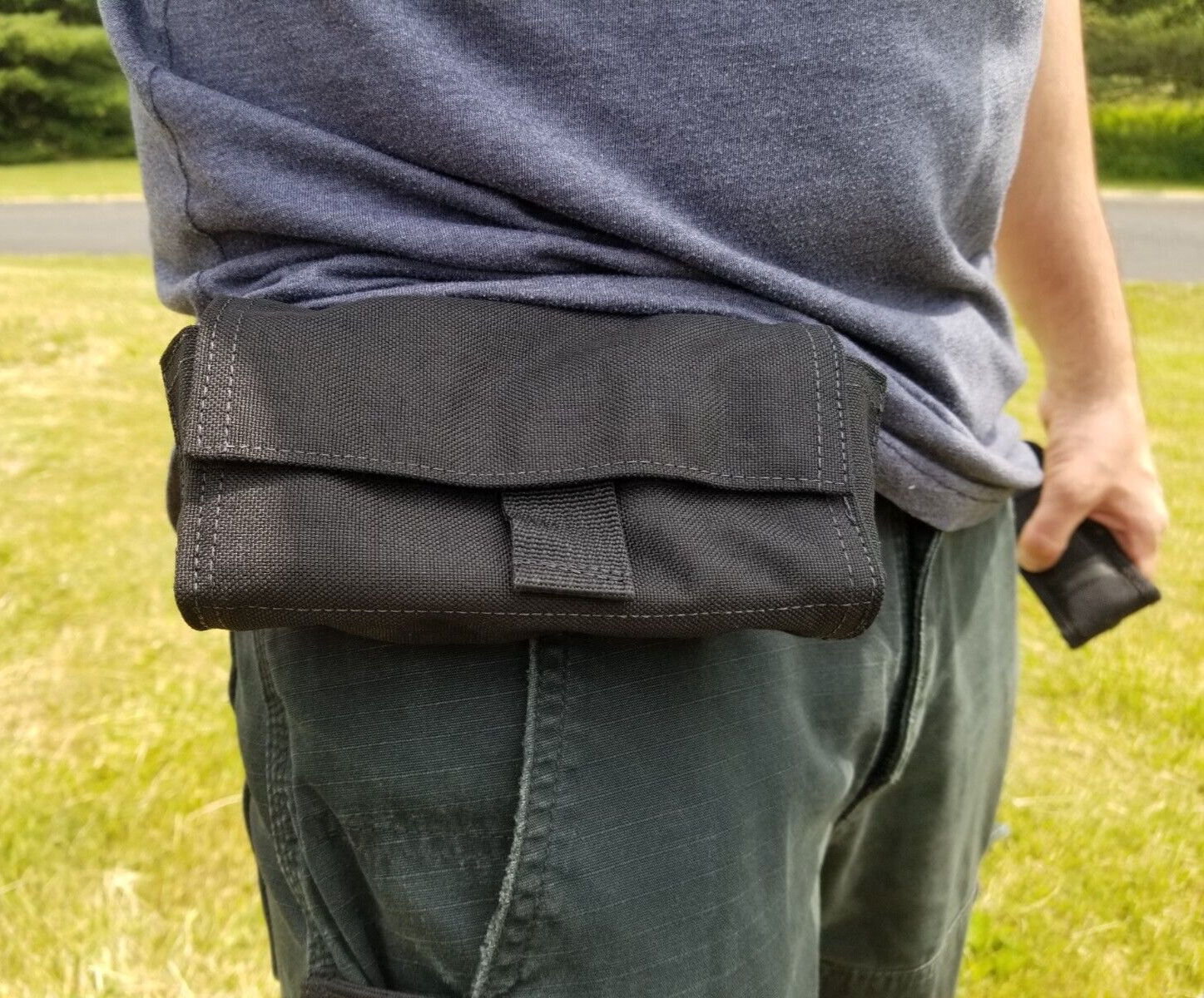 US Military TP11 Safariland 12 Rd Shotgun Shell Pouch 12 Ga w/ Molle Attachment