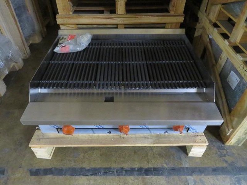 Sierra SRRB-36 Radiant Gas Charbroiler – 36” Commercial Countertop Grill