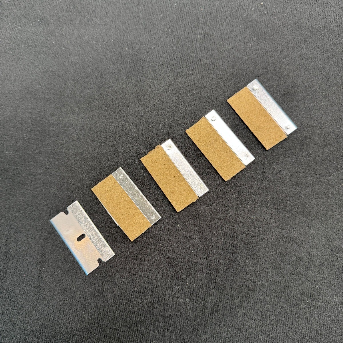 100 PCS Razor Blades Single Edge Extra Sharp Heat Treated Safety Knife Scrapers